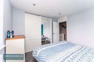 Bedroom- click for photo gallery